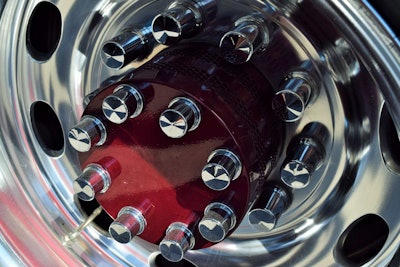 These RoadWorks axle covers on the drives, which Marti had painted to match the body and offset the bright parts.