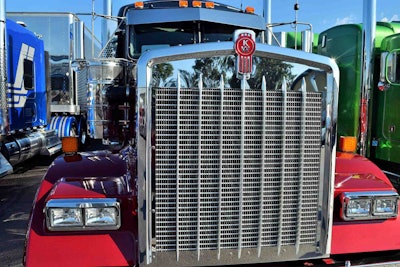 Grille Detail 2016 11 30 13 39