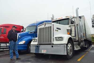 howard-salmon-and-1999-kenworth-w900