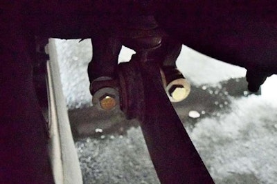 salmon-suspension-bolts-replaced
