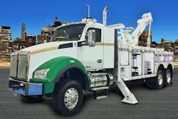 Kenworth-t880-service-truck-6×6-2017-03-07-13-46
