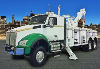 Kenworth-t880-service-truck-6×6-2017-03-07-13-46