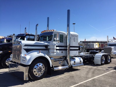 Standout Kenworth in the PKY Truck Beauty Championship