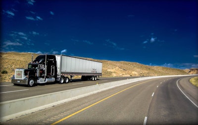 Dart Transit is increasing its long-haul owner-operator pay by two cents per mile. (Photo by 365 Trucking)