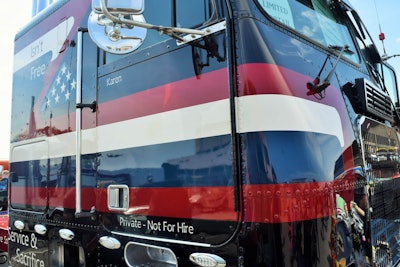 1988-Freightliner-paint-detail-2017-04-05-09-03