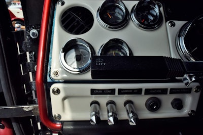 The red, white and blue U.S. flag colors are carried through the dash front, background and framing panels as well.