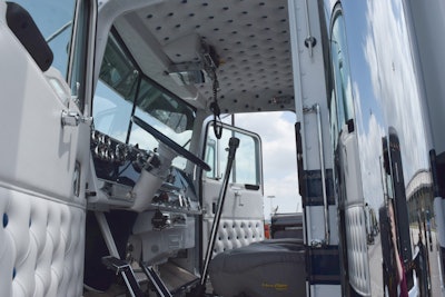 JR Schleuger's 1980 Kenworth W900A