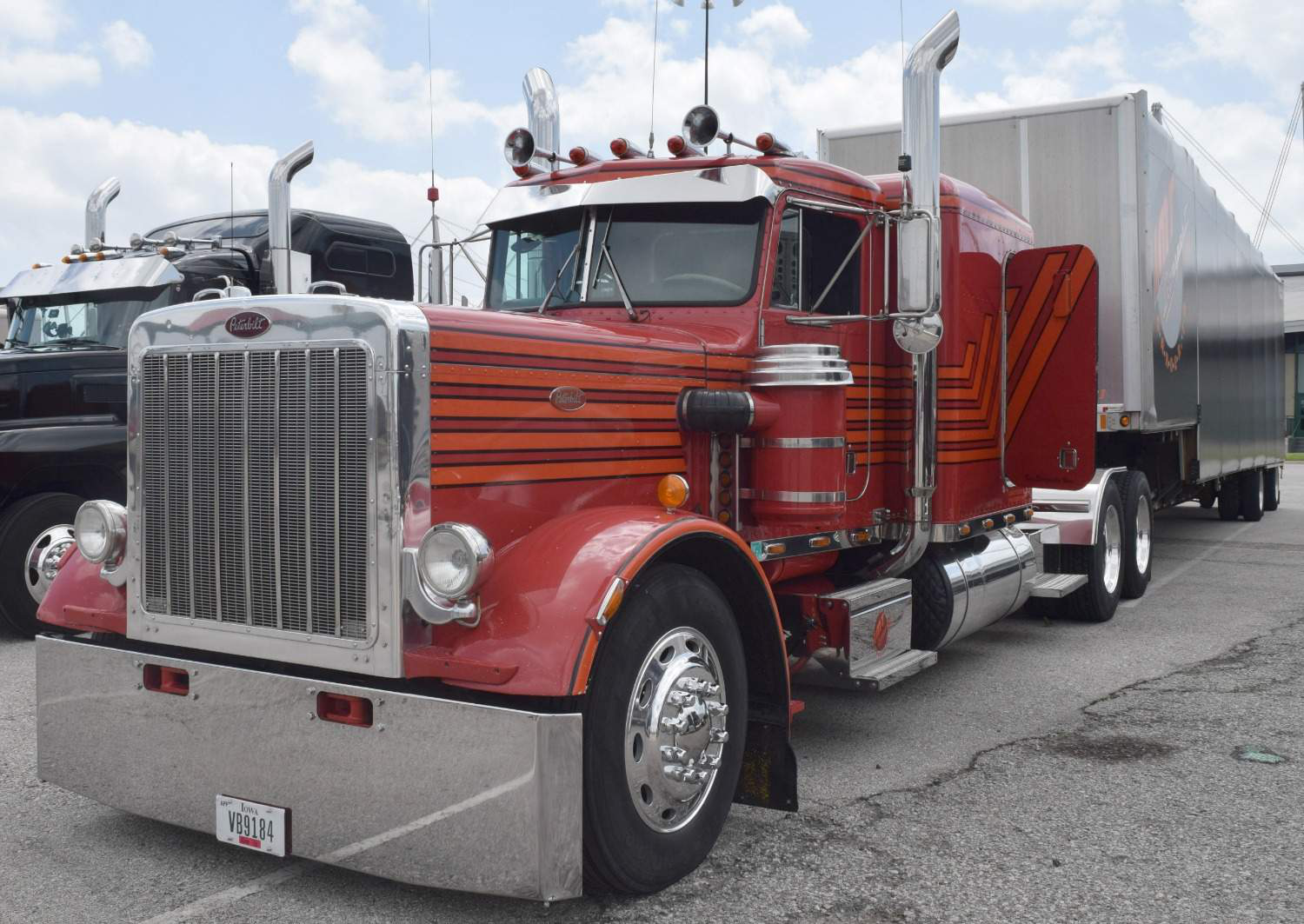 1986 Peterbilt 359-2017-05-18-14-54