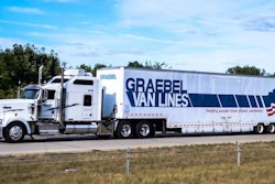 Graebel-truck-2017-05-30-14-13
