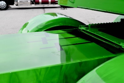 Three crosses on Risslerbilt deck plate