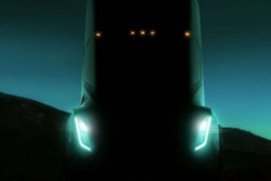 tesla-truck-2017-05-03-08-40-2017-05-03-13-07-e1493834908141_new-2017-05-03-14-41