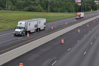 trucks-on-highway-2017-05-31-14-01