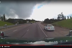 Colin-Young-dash-view-shoulder-pass-2017-06-19-14-45