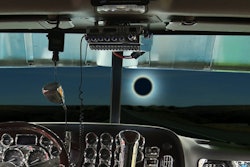 Dashcam_Eclipse-2017-08-16-10-55