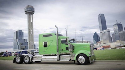 Gats Saturday Pride Polish Best Of Show Glamour Shots 2017 122 Photoshopped 2017 08 29 09 20