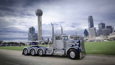 Gats Saturday Pride Polish Best Of Show Glamour Shots 2017 98 Photoshopped 2017 08 29 09 20