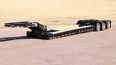 Trail King is recalling approximately 743 model year 2012-2014 gooseneck trailers.