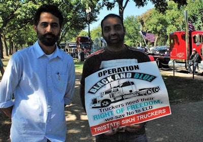 Deep Singh and Paviter Singh, both dry van owner-operators from Virginia and New York, respectively, were among a group of Punjabi-American owner-operators shut down this week. Deep estimates the group that came to D.C. is 60-70 people strong, mostly arriving from points in New Jersey and New York in personal vehicles. They flocked to areas around the White House and Capitol today in with the same message as others, with particular emphasis on supporting the H.R. 3282 ELD delay bill.