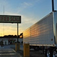 parking-truck-stop-evening-hours-2017-10-19-12-35