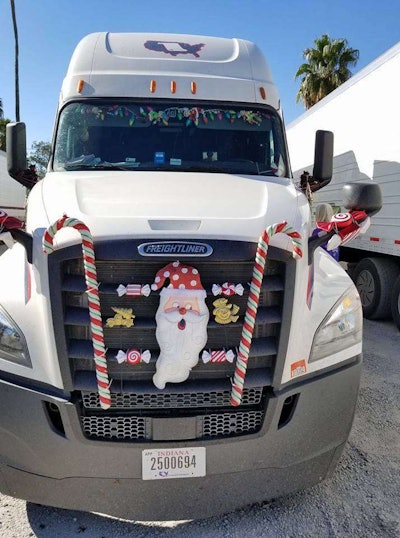 Michael Pike’s Freightliner looking good, and “on the back porch,” he said, this: