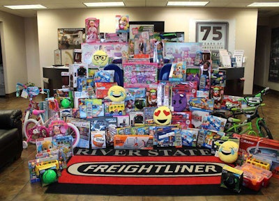 River States Toys For Tots 2017 12 04 14 29