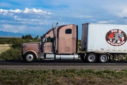 Truck_081411_LR-36-2018-01-03-09-09