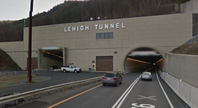 lehigh-tunnel-2018-02-23-08-33