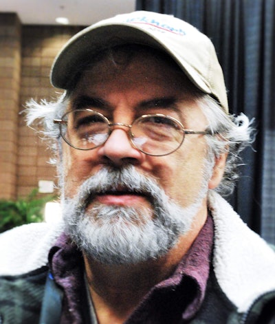 Owner-op Dean Carnahan believes team hauling is something of a “golden ticket” to getting value out of time on the road for truckers in today’s environment.