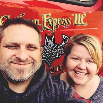 Chris and Chante Drew, leased to Barlow Truck Lines out of Faucett, Missouri, have been teaming together for three years. Both of them got their CDLs around the same time and started out driving together.