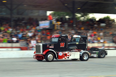 Defending points champion Ricky “Rude” Proffitt (No. 14) is set to defend his title when the Bandits kick off their 2018 season at Mobile International Speedway this Saturday, March 24. (PRNewsfoto/Minimizer)