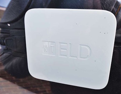 The KeepTruckin BYOD-style ELD “black box” connects to the ECM via cable and plugin. KeepTruckin recommends users mount the device in the dash to maintain a clear GPS connection. The device pairs with the KT app on a smartphone or tablet via Bluetooth connection, optionally via USB.