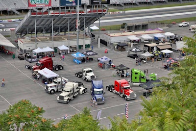 The Fitzgerald Peterbilt Semi-Casual Truck Show will be held May 4-5 at Bristol Dragway in Bristol, Tenn.