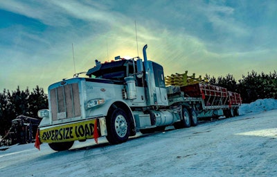 Aaron Taggart's 2013 Peterbilt 388