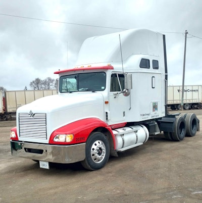 Eric Wieszkowiak's 1997 International 9400