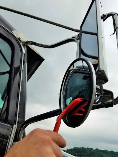 The shorter end of the squeegee is made specifically for trucksā convex mirrors. A truckerās wife who ordered one soon after Schindlerās June 7 launch of TrukrStik.com to sell the squeegee told him sheād been looking for something like this for her husband for a decade or more. āItās pretty crazy thereās never been a squeegeeā for truckersā convex mirrors, Schindler says. āWeāve been wiping them off forever.ā