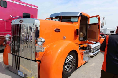 Lynn Ragels’ 1995 Peterbilt 379, “Rock Bottom,” won first place in the Show Class category.