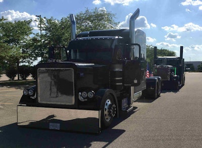custom 2003 Peterbilt 379 Extended Hood