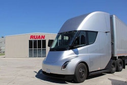 Ruan_Tesla 1-2018-08-31-08-47