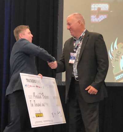 Mordaunt “Platt” Brabner was named Trucking’s Top Rookie on Friday at GATS. Presenting the check to Brabner is Randall-Reilly Director of Media Sales Seth Becker.