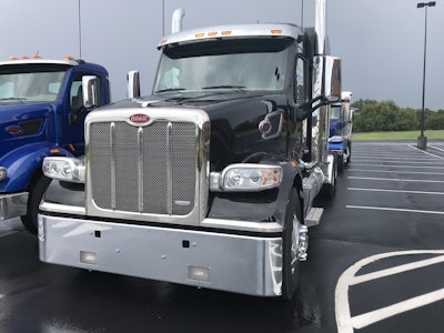Peterbilt Model 567 Heritage
