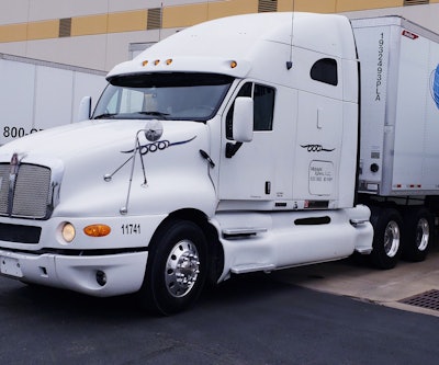 One of two ’07/’08 Kenworth T2000s in Jackson and Ogletree’s fleet — this one is Ogletree’s. From the outset, the partners, who met 7 or 8 years ago but have only gone out on their own in the last year, strove to limit overhead, buying used with cash for these two fairly low-mileage trucks, both with between 600,000-700,000 on the odometer. Aside from an early setback Jackson details in the podcast, generally performance from both units has been superb over their nearly a year in business.