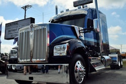 Fleenor-Bros.-KW-W990-2018-10-01-11-13