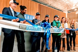 KeepTruckin-ribbon-cutting-at-Nashville-office-2018-10-29-09-40