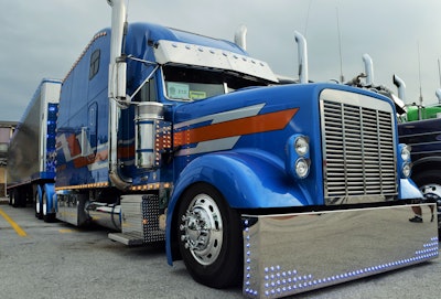 Christened “The Duck,” the Freightliner is one of five units Snow’s fleet — two other owner-operated trucks hauling dry freight (Snow showed the Duck with a pristine Great Dane van) and two project cabovers Snow talks a bit more about in the video up top, including a 1983 that he considers something of homage to the 1977 cabover his dad started out in.
