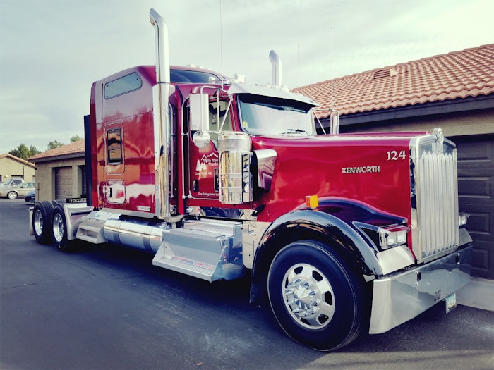 2017 Kenworth W-900L Icon 900 #597