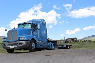 BLUE KW T600 IN COLORADO