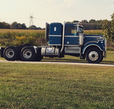 1980 Kenworth W900