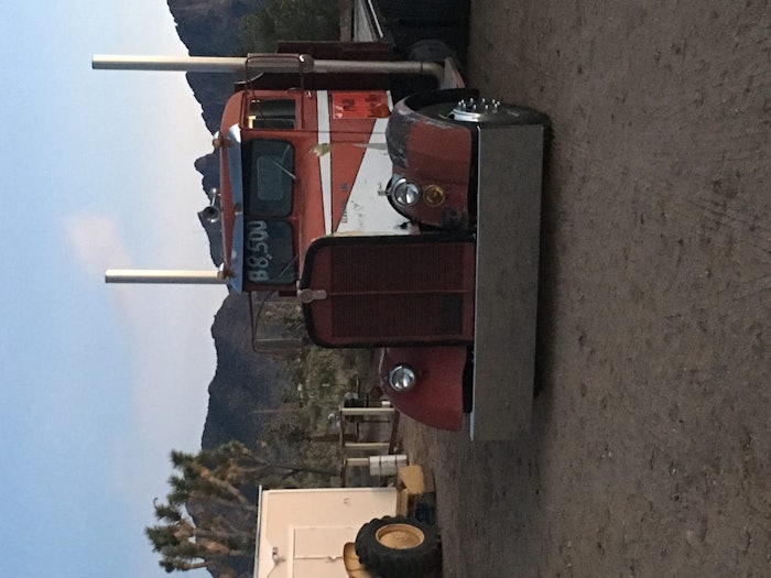 Shilstone Transport Uploaded by : Shane Shilstone 1952 Kenworth photo taken in Dolan Springs Arizona after off load of alfalfa.