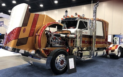 Ray Graves’ 1982 Peterbilt 359 has a V8 CAT and a 15-speed transmission. Graves is from Lafayette, Indiana.