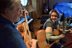 mandi-jo-pinheiro-roger-brown-2019-03-21-14-56